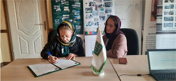 عقد قرارداد تجهیز اتاق کودک کتابخانه‌ روستای سواره ناچیت