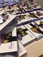 توزیع 142 تبلت در مدارس حامی