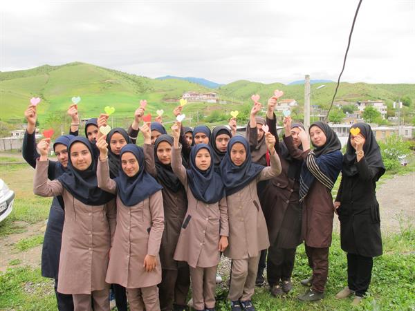 بازدید دوره ای از مدرسه حامی یاران البرز روستای عاشقلو اردیبهشت ۹۷