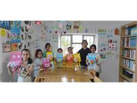 شور و شوق کودکانه در کتابخانه زنده‌یاد توران میرهادی 1